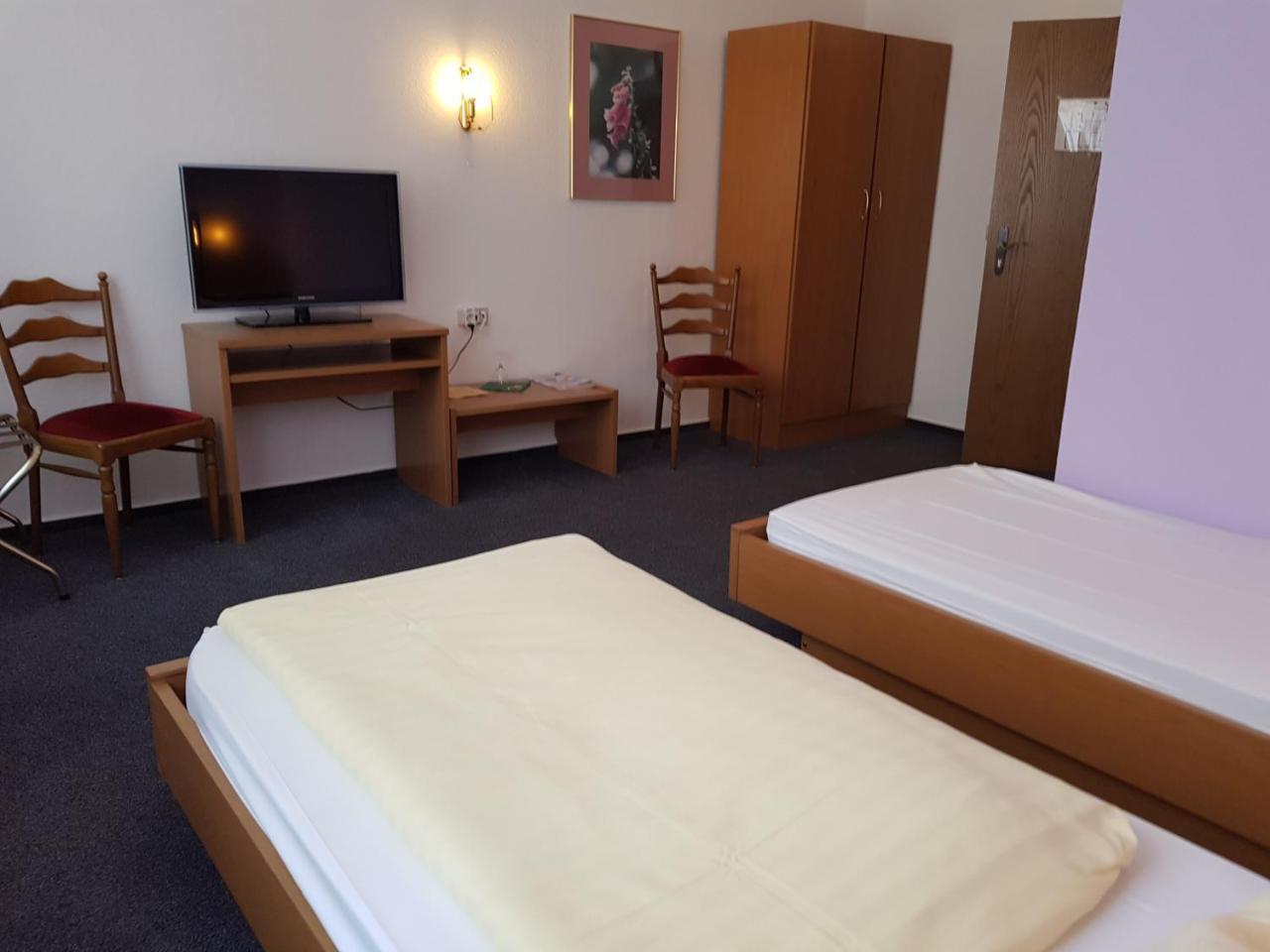 Hotel-Cafe Am Rathaus Gardelegen Luaran gambar
